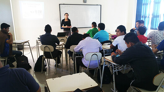 Talleres de orientación a la búsqueda del empleo en regional Zacatecoluca