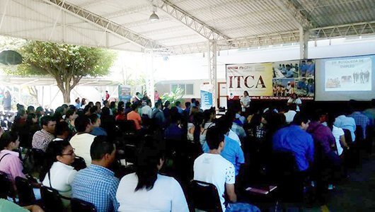 FERIA DE EMPLEO en zacatecoluca (1)