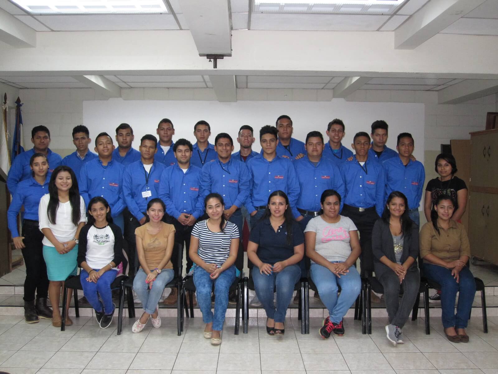 CHARLA SOBRE SEGURO PARA ESTUDIANTES EN REGIONAL SANTA ANA