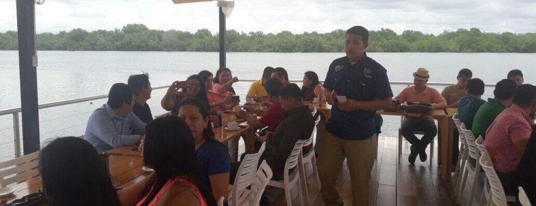 CELEBRACION DEL DIA DEL MAESTRO EN REGIONAL ZACATECOLUCA (2)