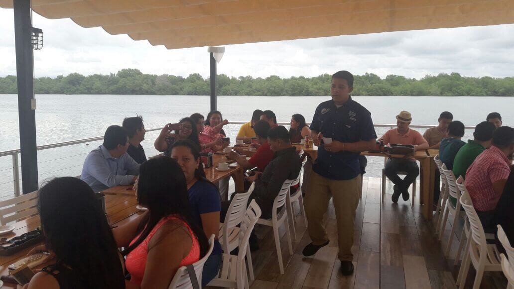 CELEBRACIÓN DEL DIA DEL MAESTRO EN REGIONAL ZACATECOLUCA