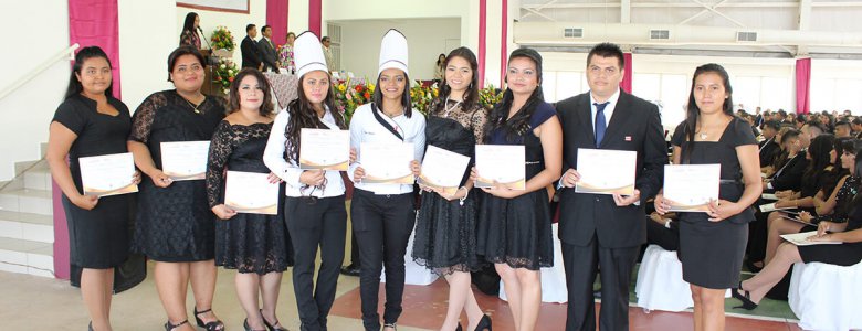 VI GRADUACION DE INGENIEROS Y X DE TECNICOS EN REGIONAL LA UNION (7)