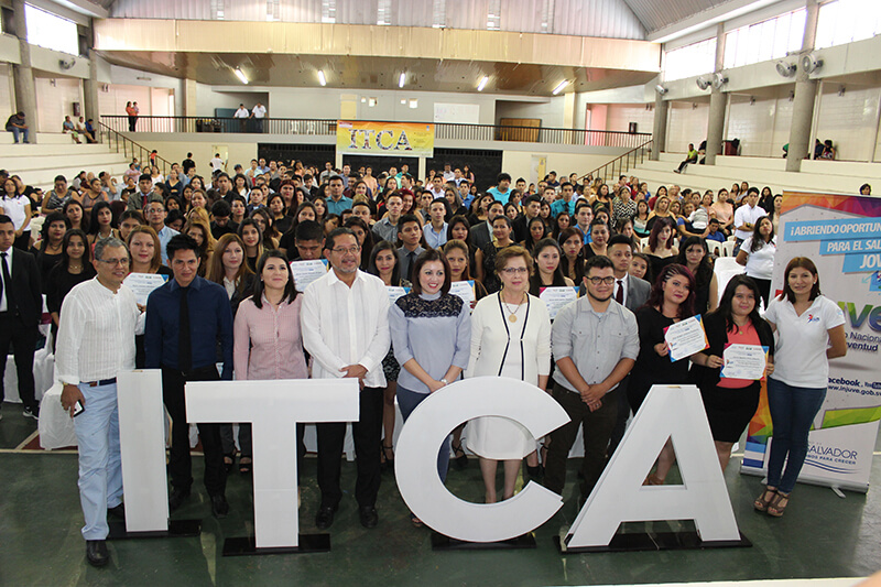 CLAUSURA DE DIPLOMADOS EN FORMACIÓN TÉCNICA, BAJO EL PROGRAMA JOVENES CON TODO