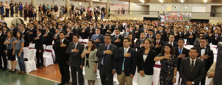 GRADUAMOS A MaS DE 300 TeCNICOS E INGENIEROS (3)