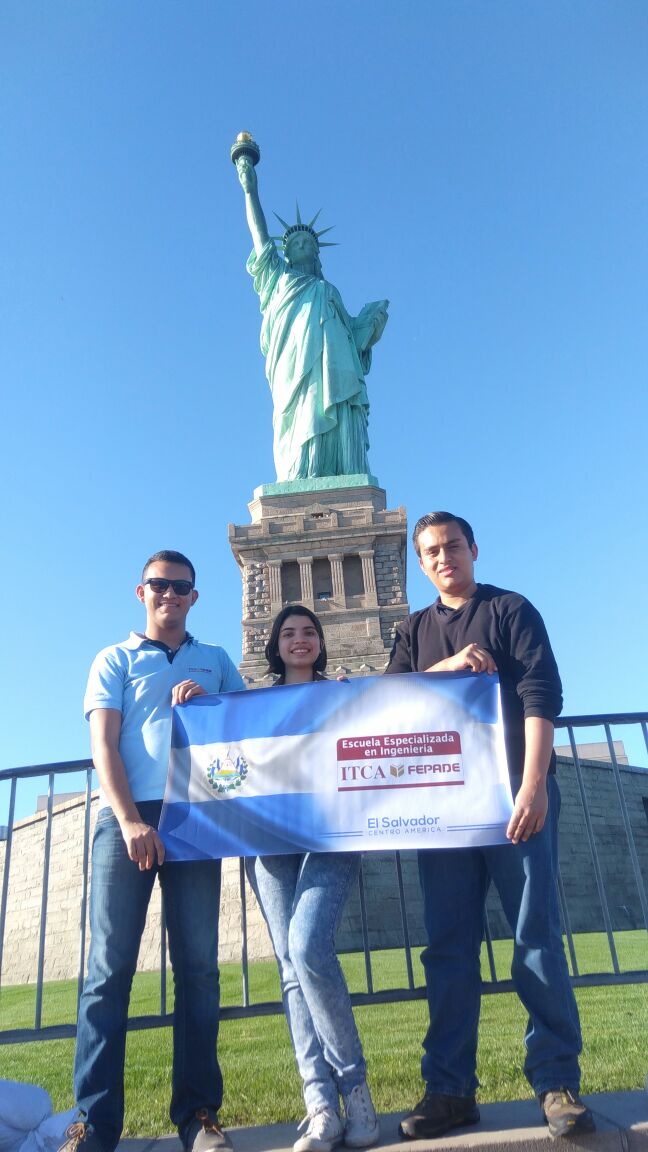 INTERNACIONALIZACIÓN  <BR /><BR />TRES ESTUDIANTES DE ITCA ESTUVIERON EN NORTHAMPTON COMMUNITY COLLEGE, PENSILVANIA, ESTADOS UNIDOS.