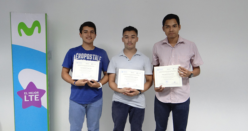 ESTUDIANTES DE SEGUNDO AÑO DE SISTEMAS INFORMÁTICOS GANARON SEGUNDO LUGAR EN LA HACKATON