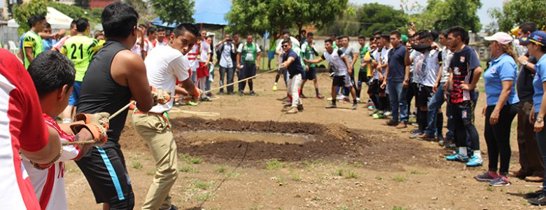 ASi CELEBRAMOS NUESTRO DiA DEPORTIVO santa anaa (2)