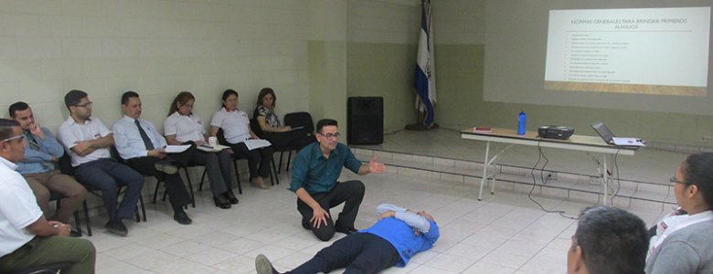 CAPACITACIoN BaSICA SOBRE PRIMEROS AUXILIOS santa ana (1)