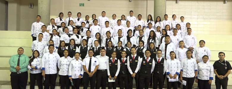 NOS VISITARON 71 ESTUDIANTES DEL INSTITUTO TeCNICO DE EXALUMNOS SALESIANOS EXAL (4)