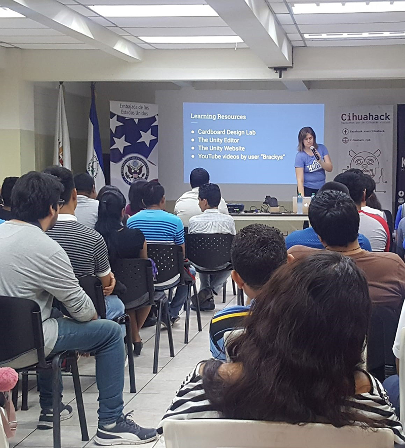 SE IMPARTIÓ CHARLA SOBRE REALIDAD AUMENTADA