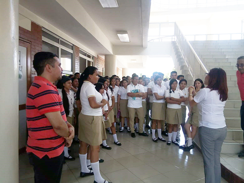 VISITA DE COMPLEJO EDUCATIVO CARLOS LOBATO