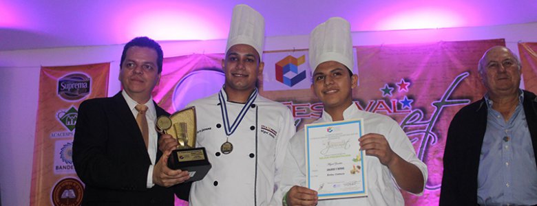 GANAMOS 6 PREMIOS EN EL IX FESTIVAL GOURMET DENOMINADO OCCIDENTE SABE MEJOR (1)