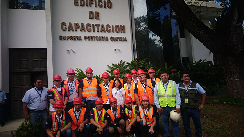 VISITA TÉCNICA AL CENTRO DE FORMACIÓN PORTUARIO DEL PUERTO QUETZAL