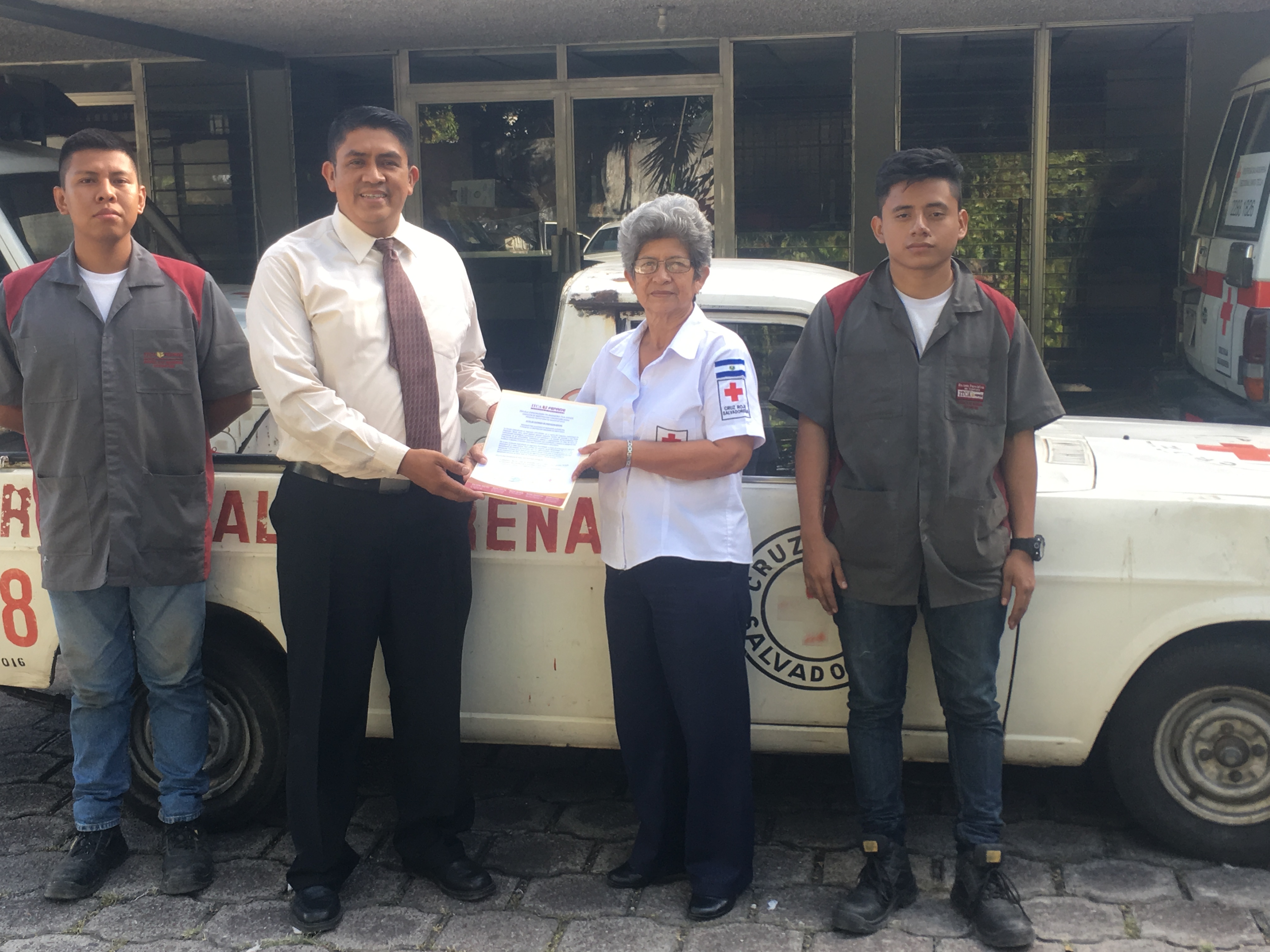 PROYECTO SOCIAL: MANTENIMIENTO Y REHABILITACIÓN DE UNIDADES DE TRANSPORTE PARA USO ADMINISTRATIVO Y DE EMERGENCIA DE LA CRUZ ROJA SALVADOREÑA, SECCIONAL SANTA TECLA