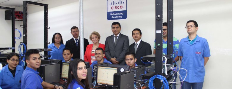 ITCA REGIONAL SANTA ANA INAUGURo MODERNA ACADEMIA CISCO (5)