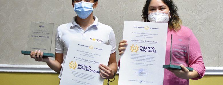 1er Lugar obtuvo a nivel nacional el docente Roberto Enrique Funes Rivera de ITCA Santa Ana