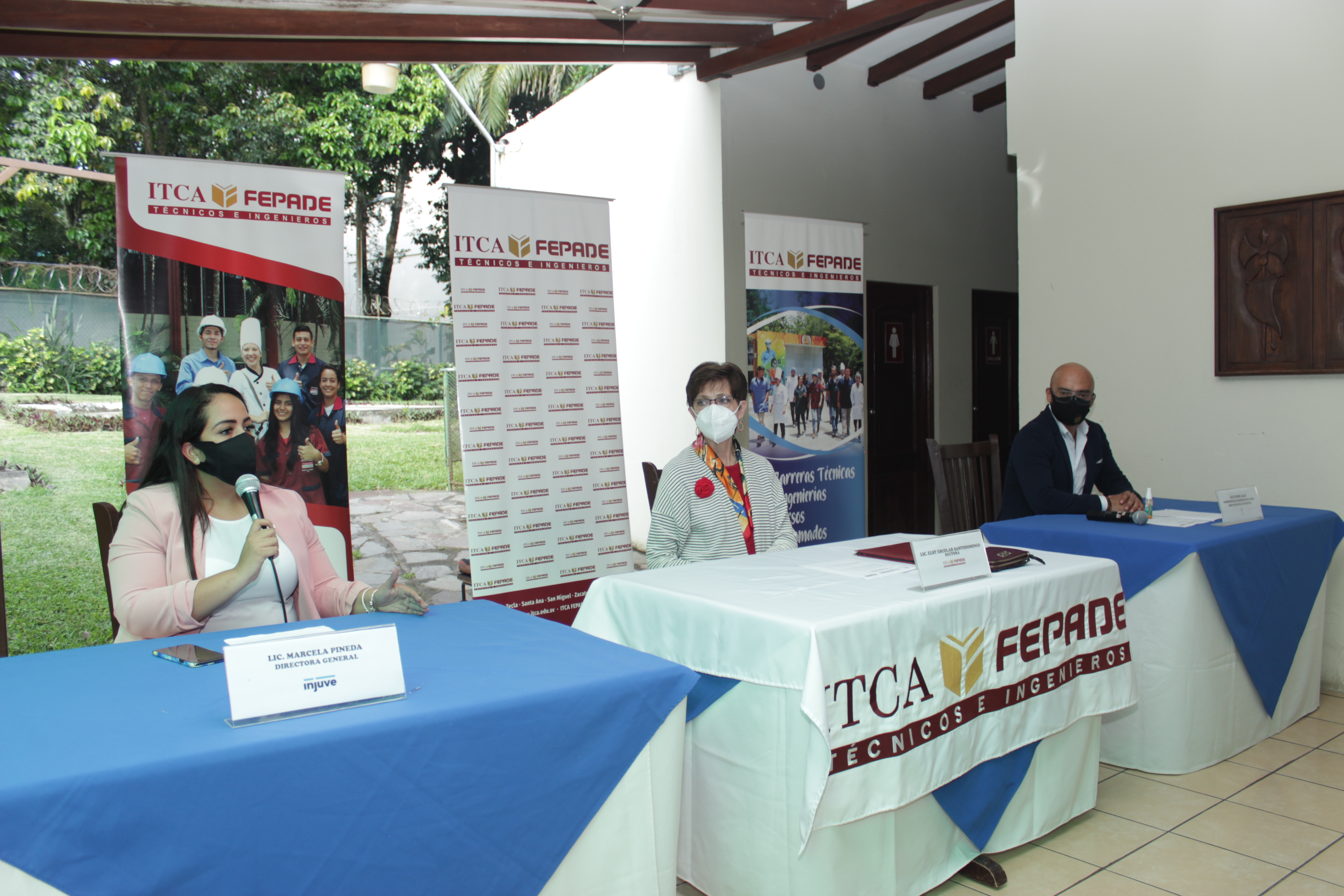 INJUVE ENTREGÓ 148 BECAS A ESTUDIANTES DE ITCA