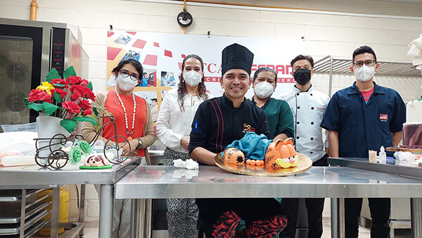 CONCLUYO EL CURSO TÉCNICAS DE PASTELERÍA IMPARTIDA POR EL TÉC. JOSÉ MARÍA PLEITEZ PARA WORLDSKILLS