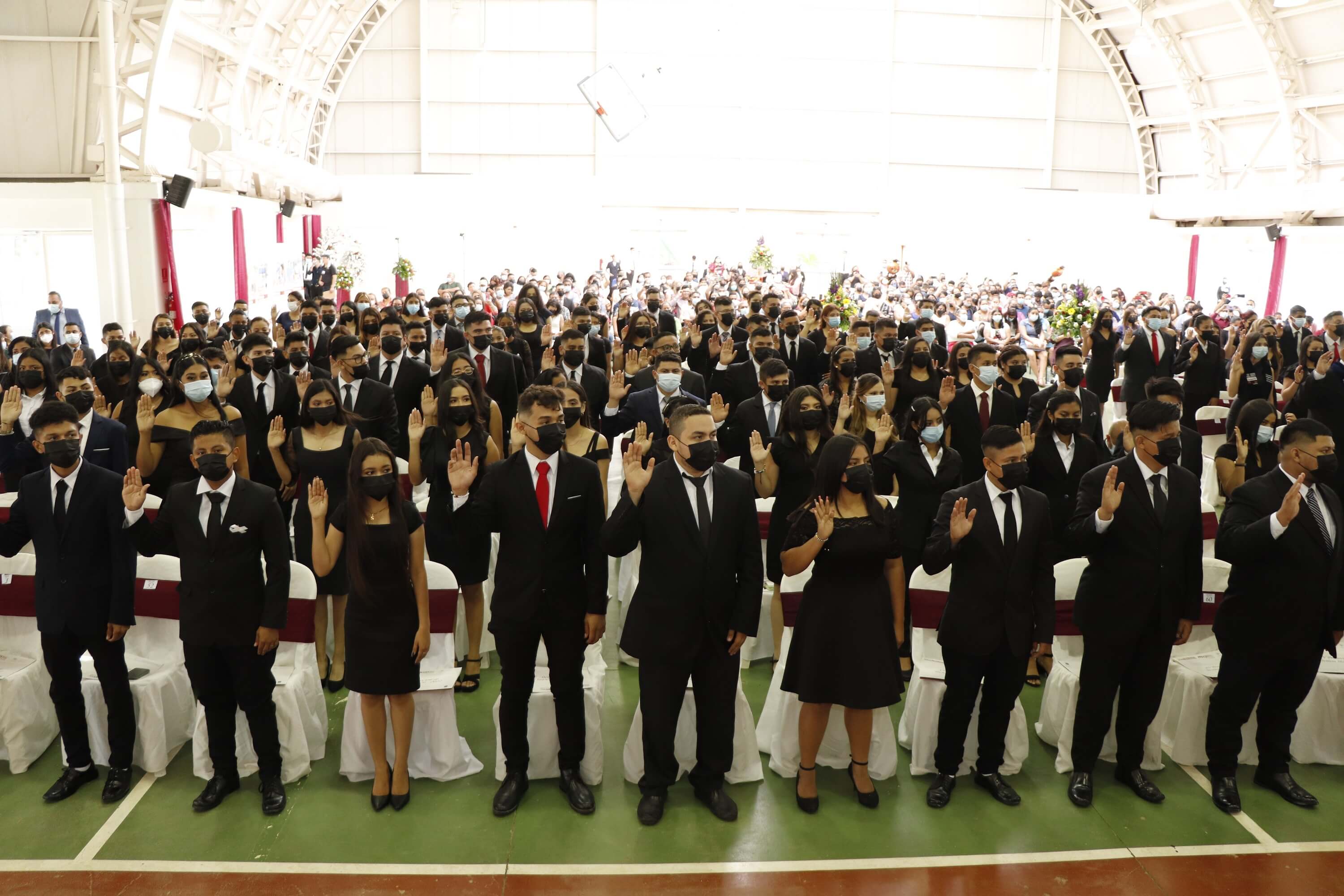 15ª GRADUACIÓN DE TÉCNICOS Y 11ª DE INGENIEROS ITCA-FEPADE MEGATEC LA UNIÓN