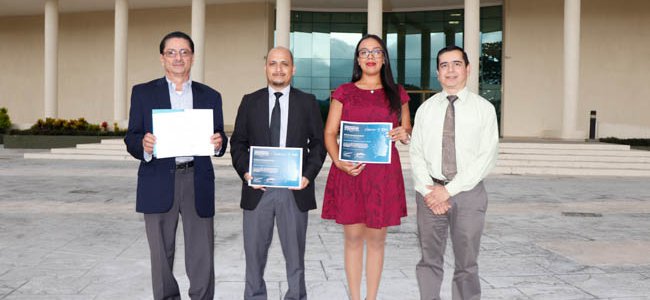 DOCENTES INVESTIGADORES DE ITCA SANTA ANA GANARON 3ER LUGAR EN EL PREMIO NACIONAL A LA INVESTIGACIoÓN CIENTiFICA (4)