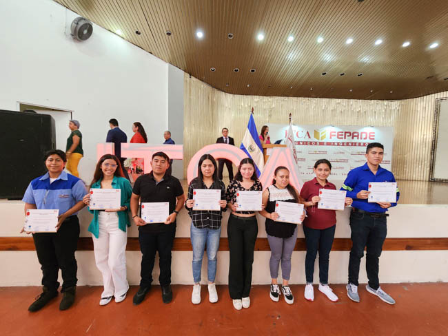 BIENVENIDOS ESTUDIANTES DE NUEVO INGRESO