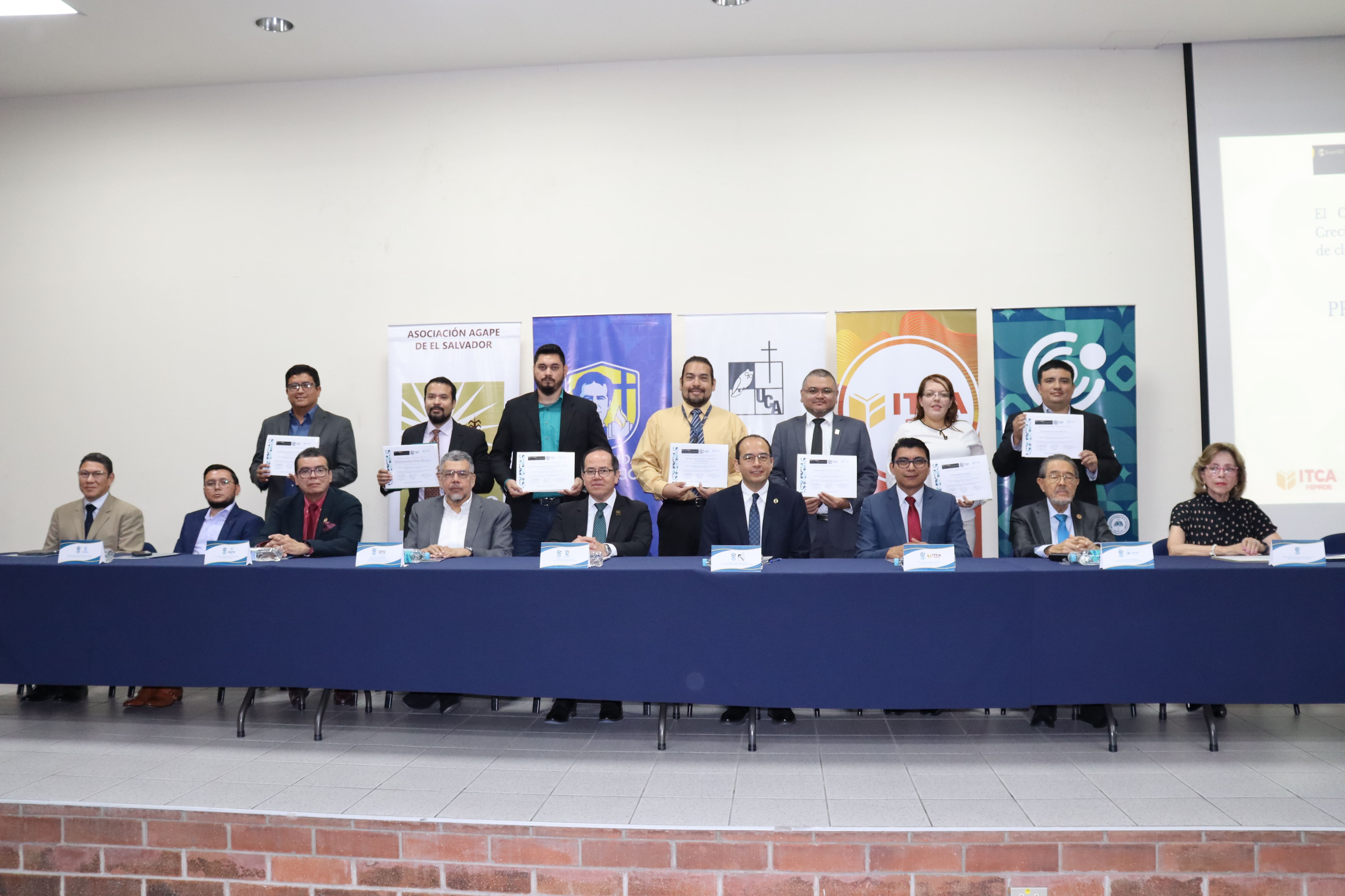 CLAUSURA PROGRAMA DE FORMACIÓN EN SIMULACIÓN NUMÉRICA DIGITAL MESCALEA