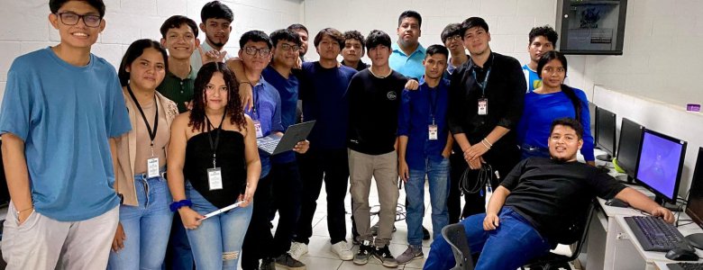 ESTUDIANTES DEL TeCNICO EN INGENIERiA DE DESARROLLO DE SOFTWARE REALIZAN MANTENIMIENTO PREVENTIVO EN EL INJOSICA (2)