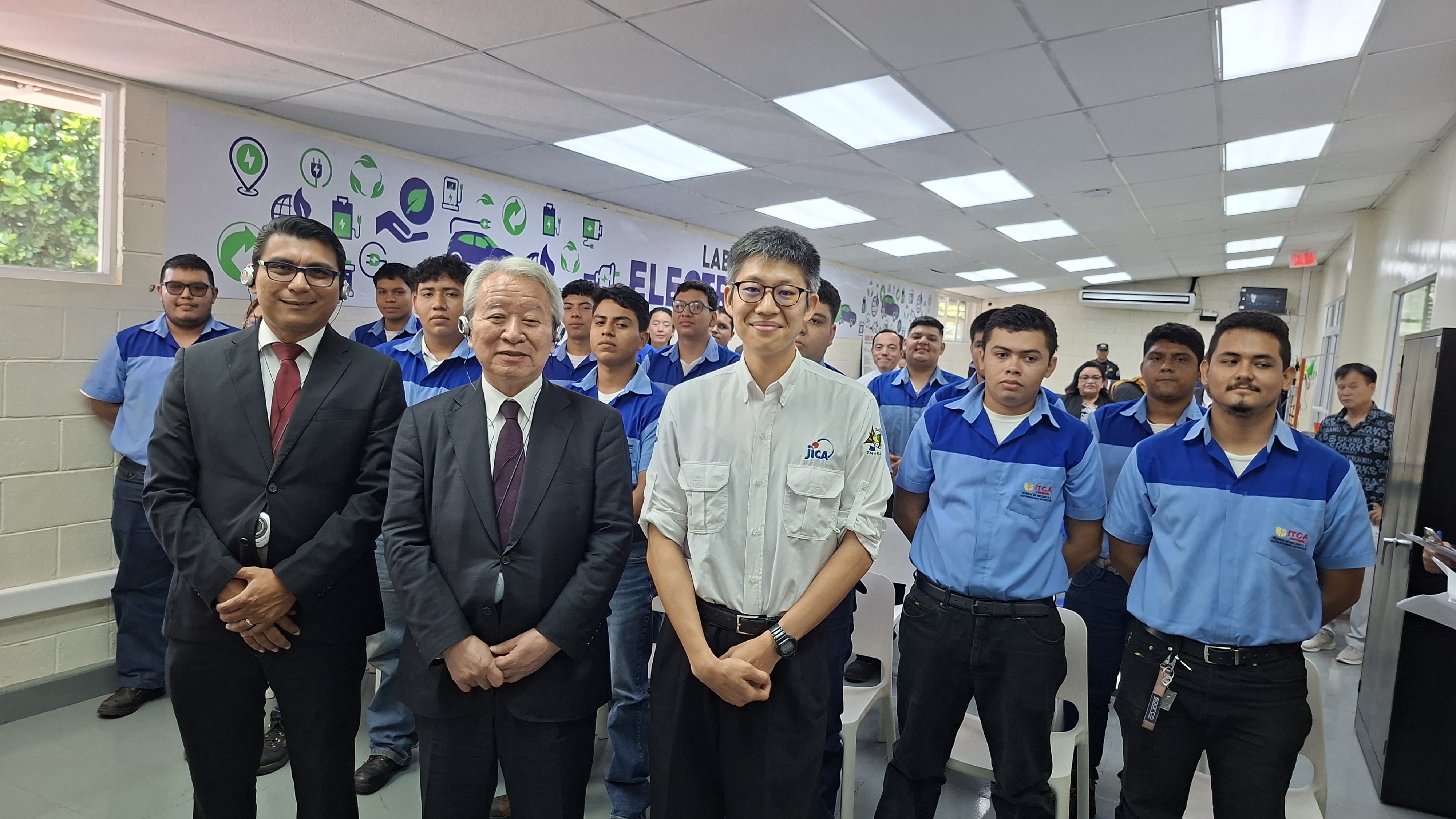 RECIBIMOS LA DISTINGUIDA VISITA DEL PRESIDENTE DE JICA, DR. AKIHIKO TANAKA