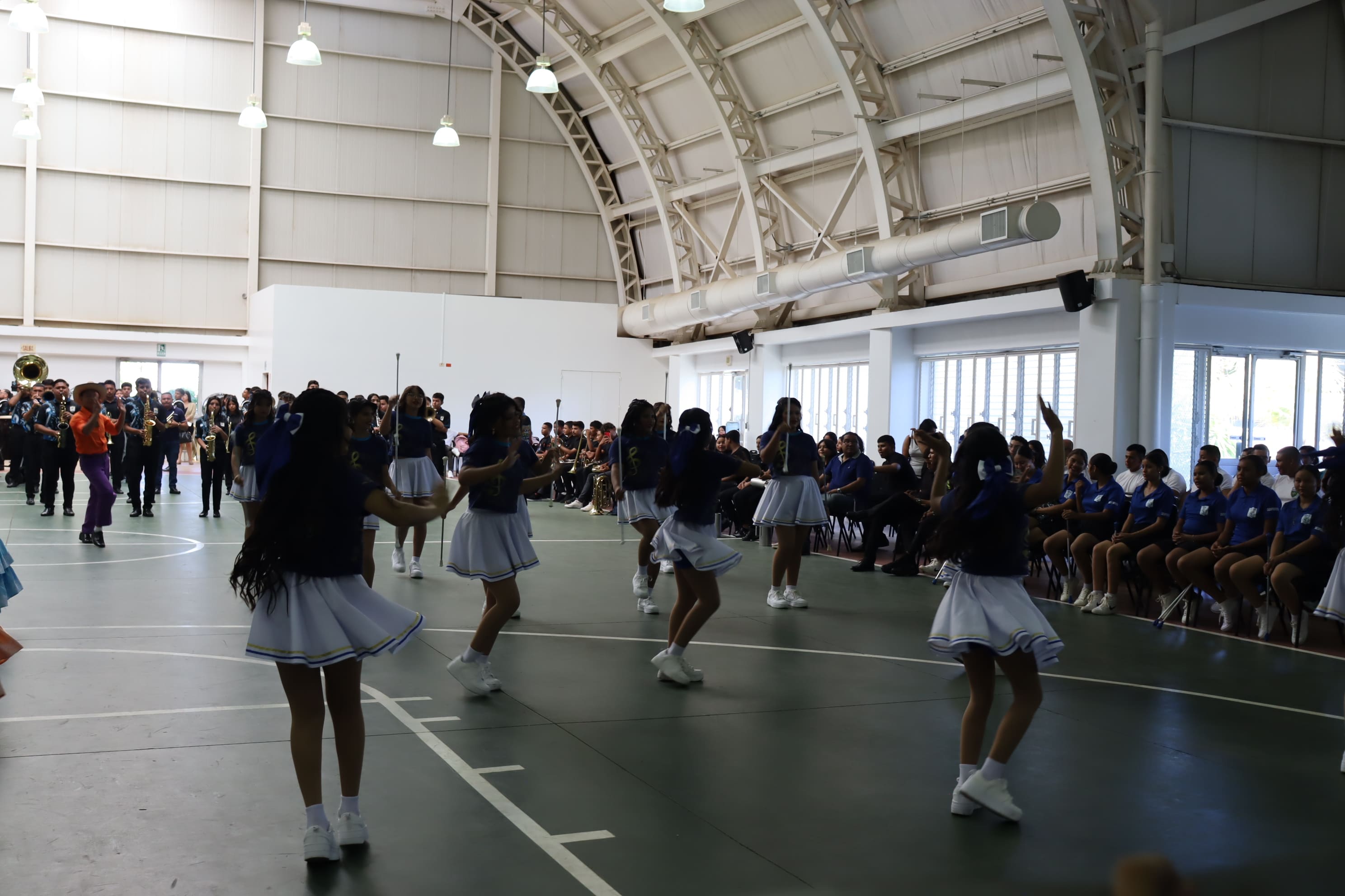 ¡CELEBRAMOS CON ENERGÍA EL DÍA INTERNACIONAL DE LA JUVENTUD!