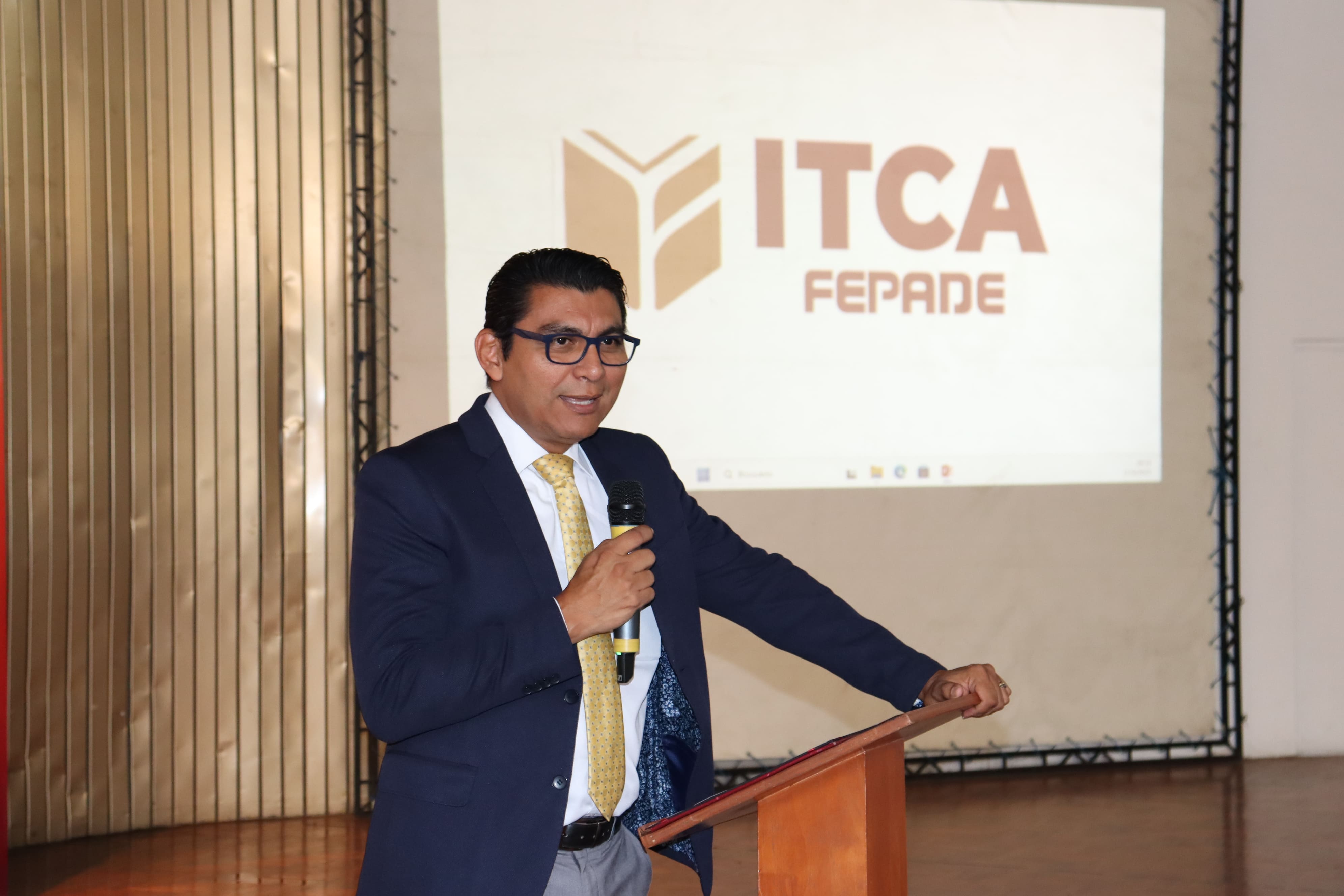 JORNADA DE PRESENTACIÓN DE RESULTADOS DE INVESTIGACIÓN EN ITCA-FEPADE