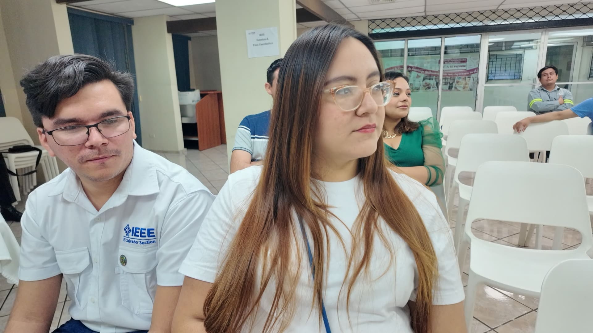 PRIMERA REUNIÓN DE LA RED DE EXALUMNOS DE LA ESCUELA DE ELÉCTRICA Y ELECTRÓNICA