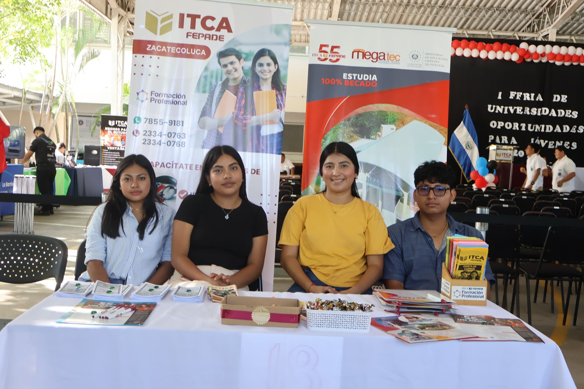 ITCA-FEPADE ZACATECOLUCA FUE SEDE DE LA 1.ª FERIA DE UNIVERSIDADES Y OPORTUNIDADES PARA JÓVENES “ABRIENDO PUERTAS, CONSTRUYENDO FUTUROS”