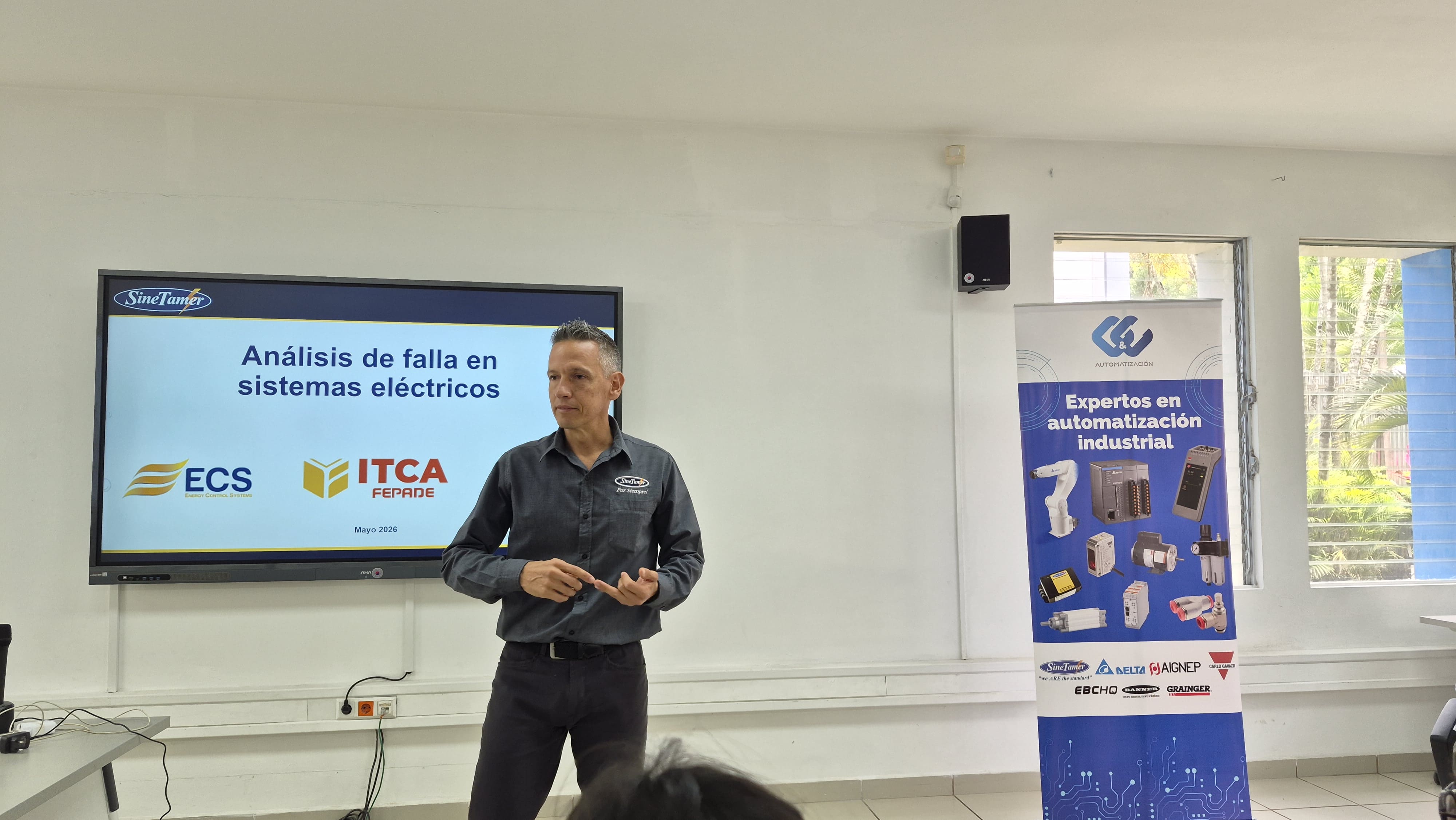 ¡LIDERANDO LA VANGUARDIA TÉCNICA JUNTO A EXPERTOS INTERNACIONALES!