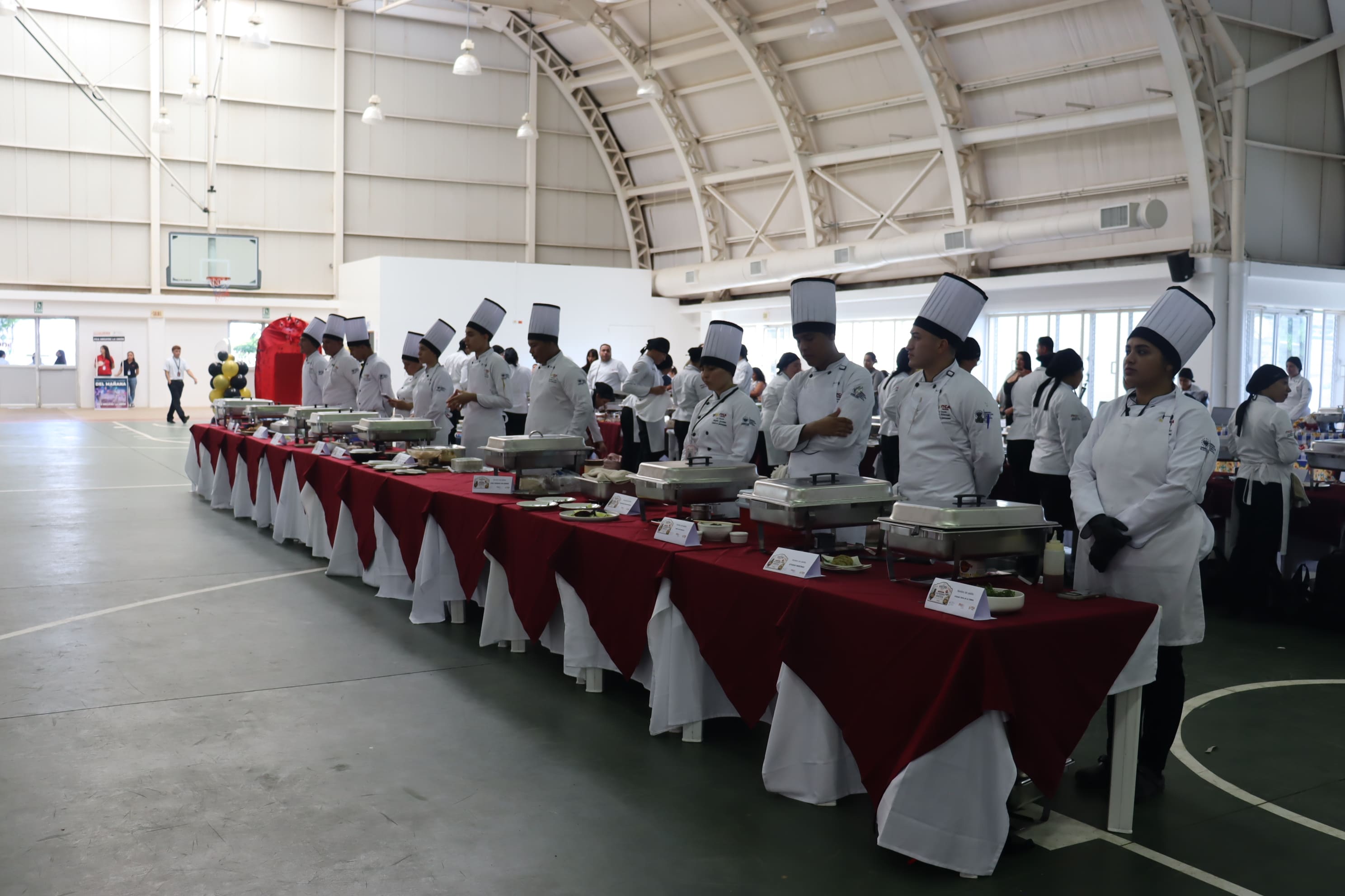 TALENTO, CREATIVIDAD E INNOVACIÓN SE VIVIERON EN EL GASTRO FEST 2026 DE ITCA-FEPADE REGIONAL LA UNIÓN