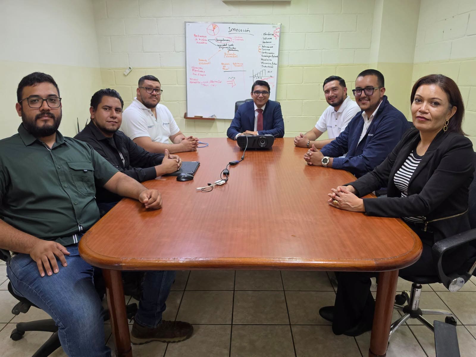 HOLCIM FORTALECE ALIANZA ESTRATÉGICA CON ITCA PARA IMPULSAR LA INNOVACIÓN Y EL TALENTO TÉCNICO